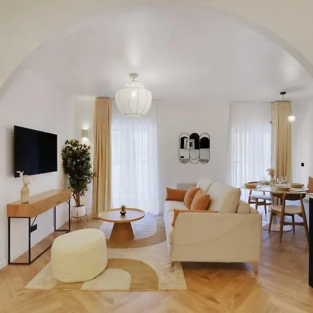 Charming 1br4p Montorgueil Apartment Paris